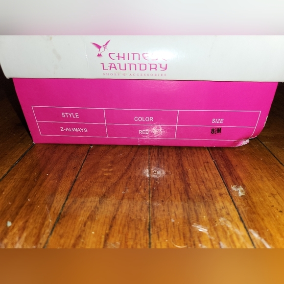 Women's RED Chinese Laundry High heel shoes, size 8.5M - Picture 6 of 9